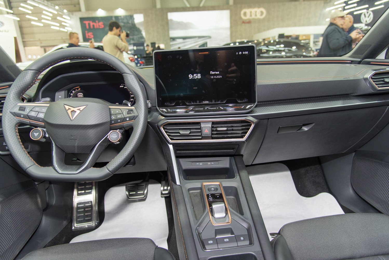 Digital instrument cluster and touchscreen display inside vehicle
