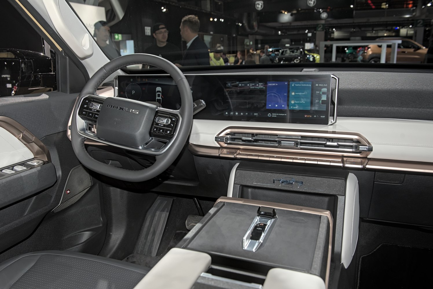 Modern digital dashboard and multifunctional steering wheel