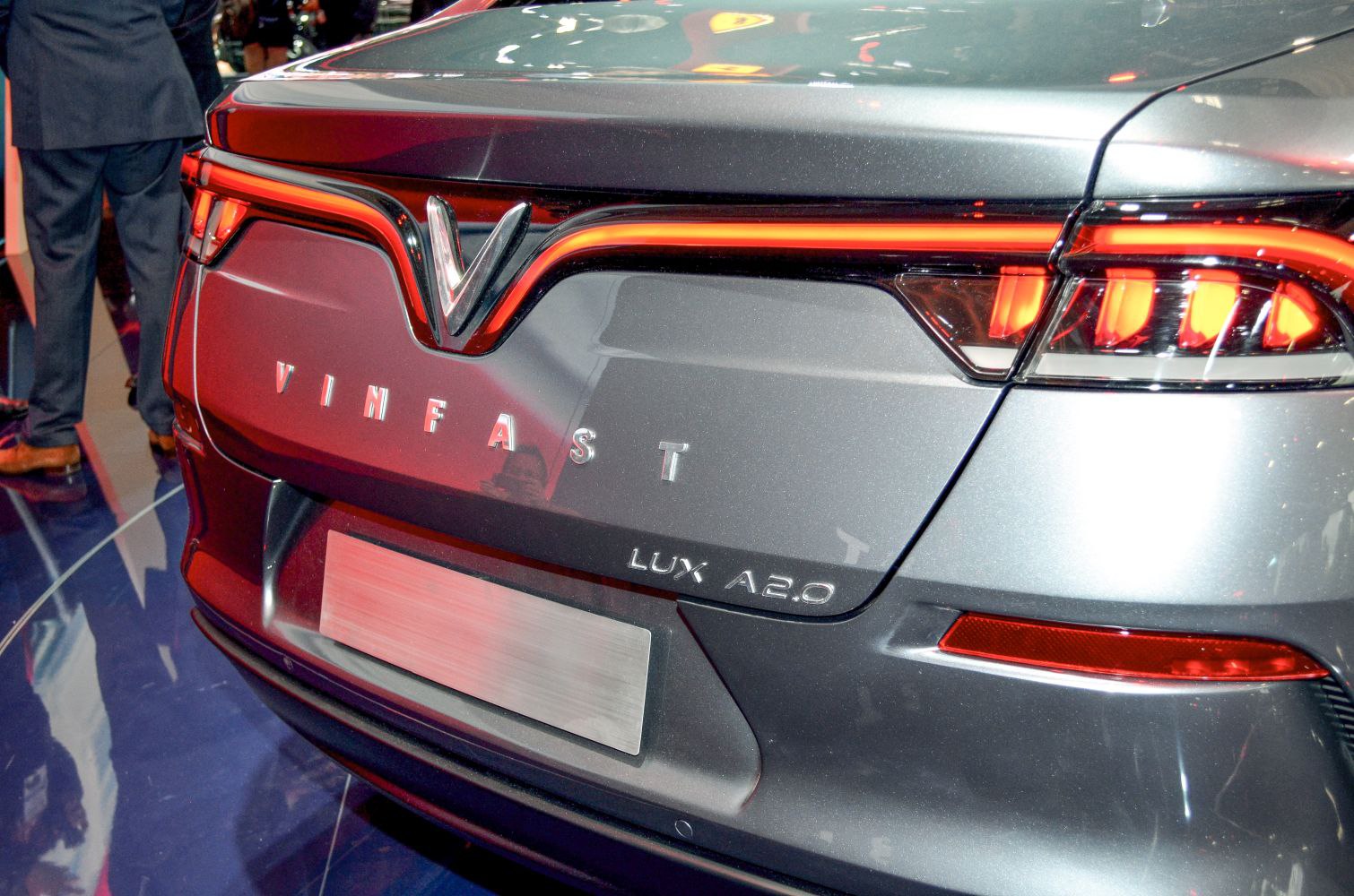 Illuminated rear tail lights and VinFast badge on sleek rear design