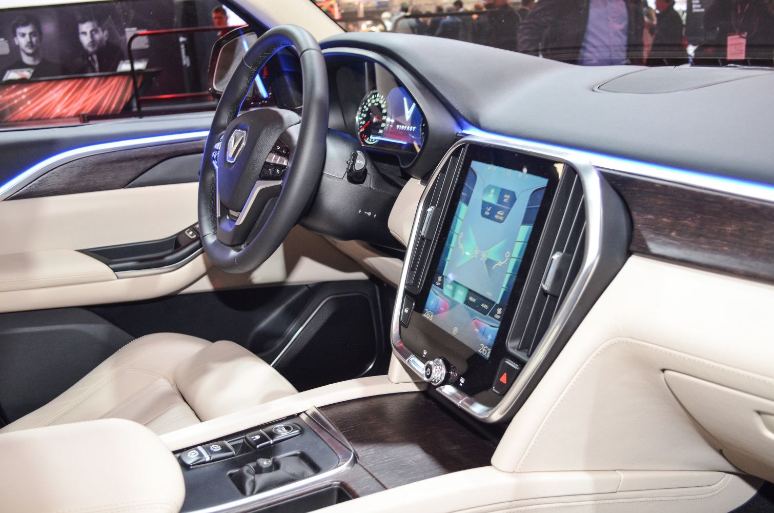 Digital instrument cluster and large touchscreen display in premium interior