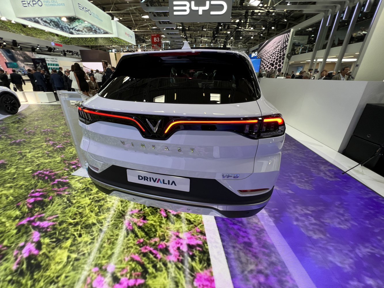 Rear view of SUV with distinctive LED taillight strip and modern rear design