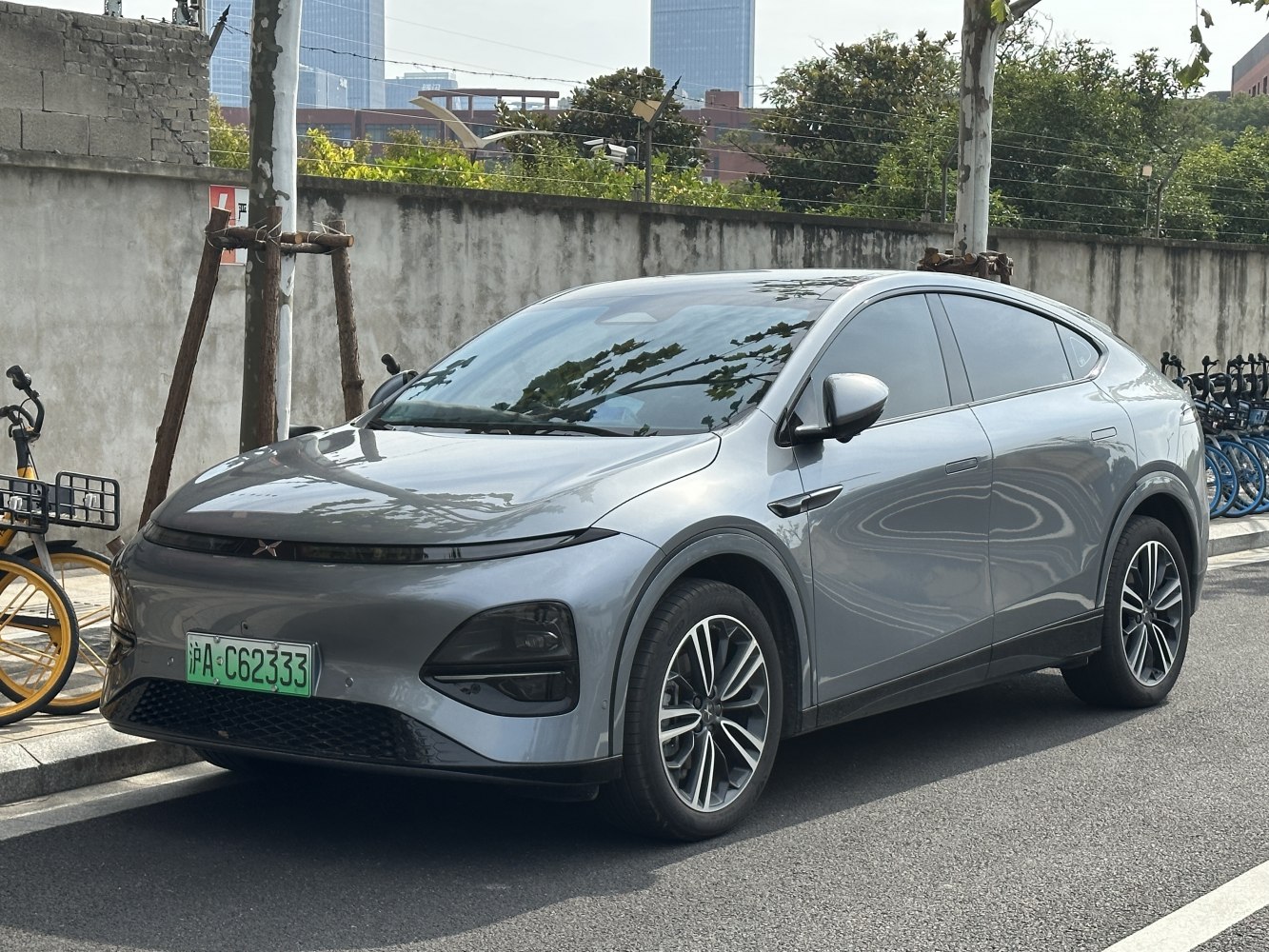 Sleek front-side view of an electric SUV with aerodynamic design.