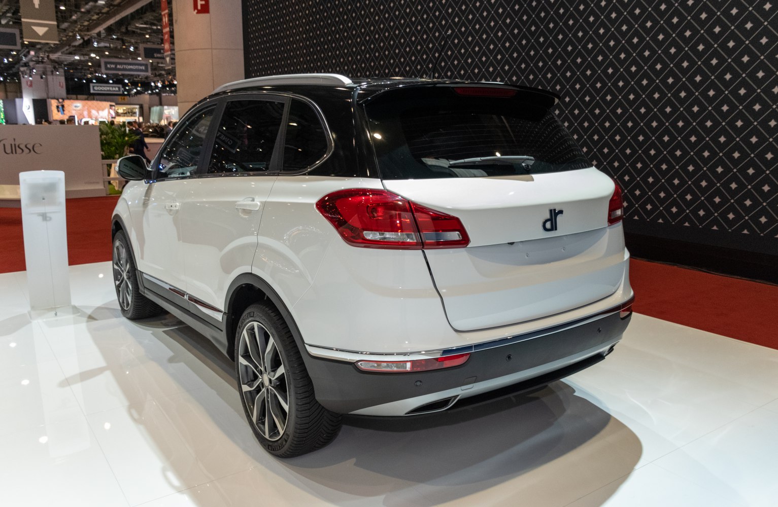 Rear side view of SUV with stylish taillights and alloy wheels