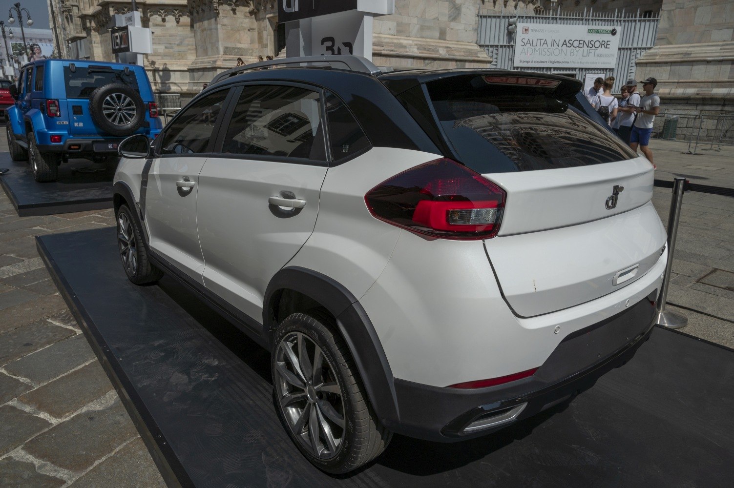Rear view of an SUV highlighting rear lights and tailgate design