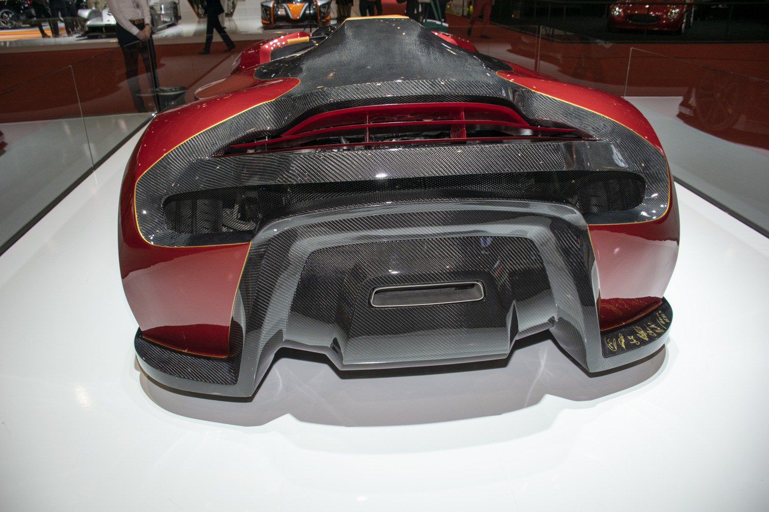 Rear diffuser with carbon fiber detailing and aerodynamic design
