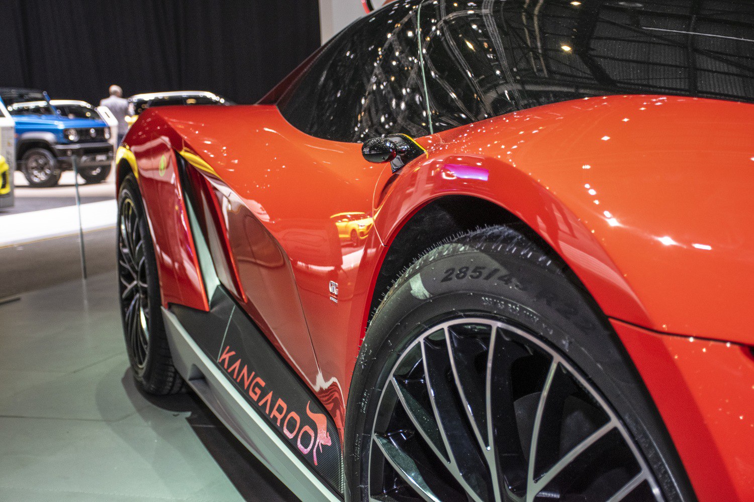 Close-up of rear wheel and aerodynamic side panel with Kangaroo logo