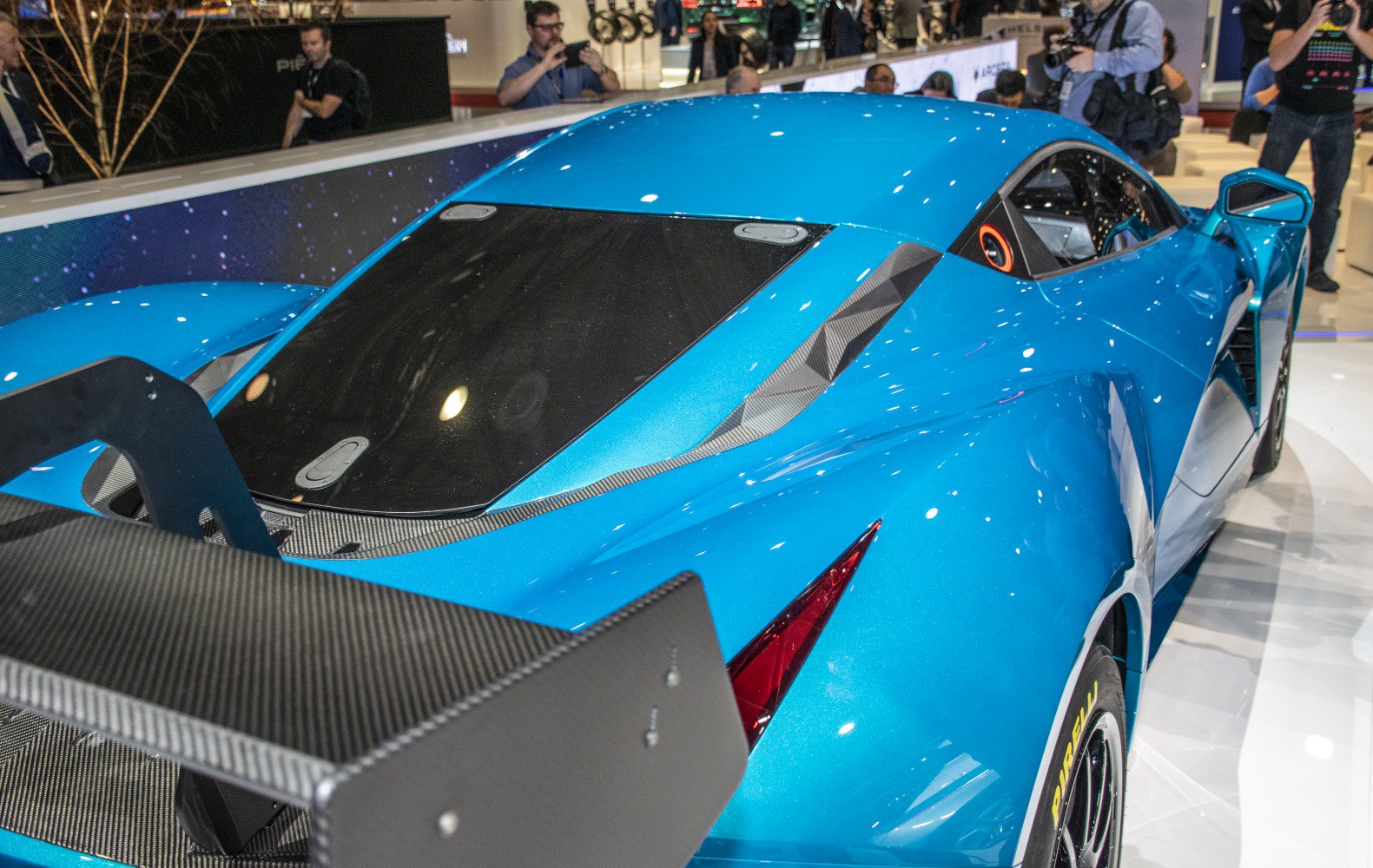 3/4 rear-right view