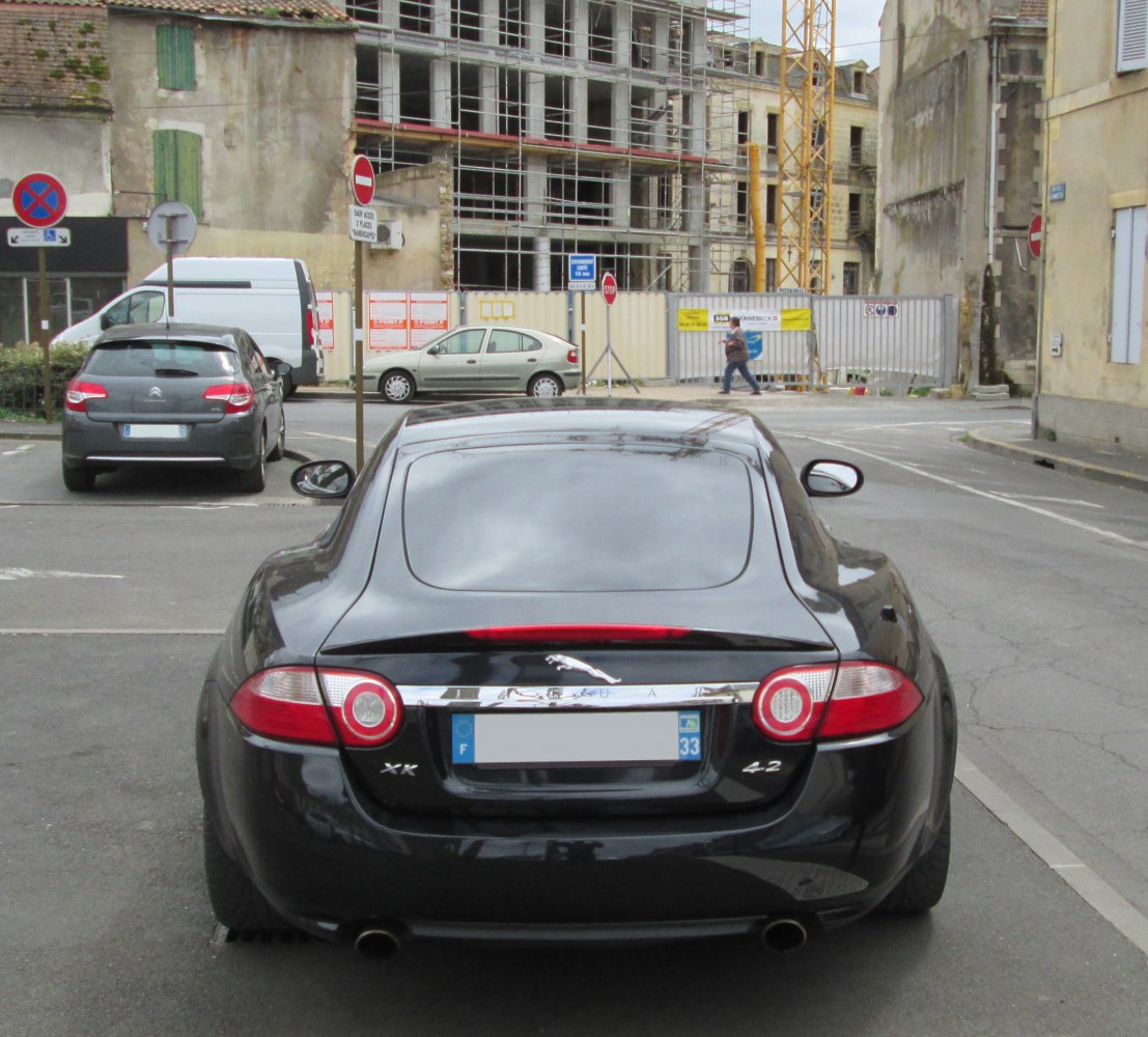Luxurious rear design with distinct taillights and dual exhausts