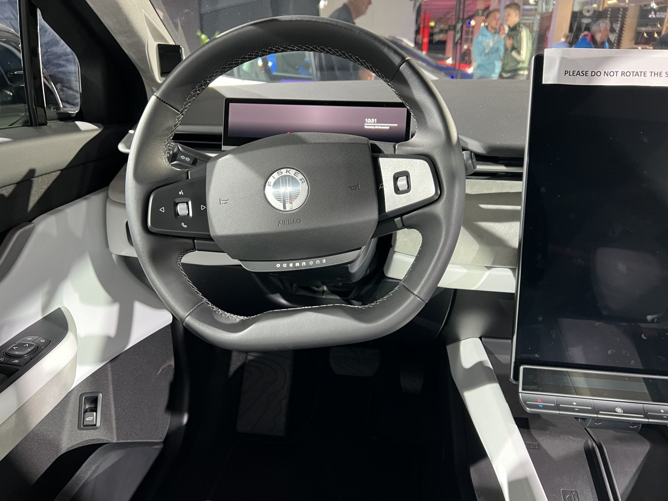 Steering wheel with digital dashboard and control interfaces
