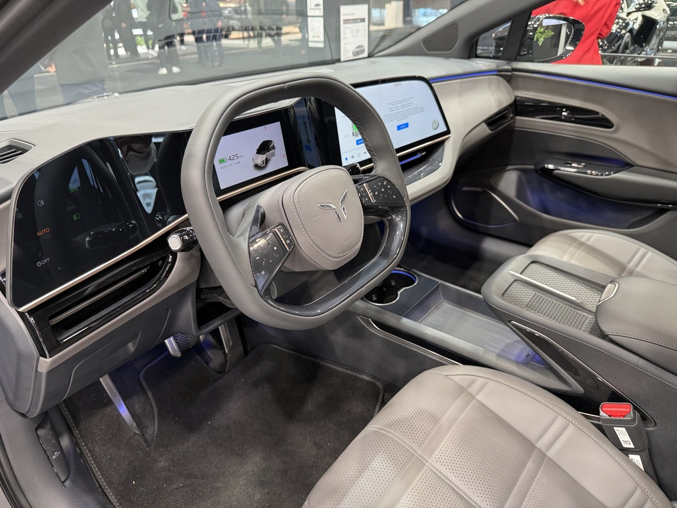 Unique steering wheel and modern digital dashboard display