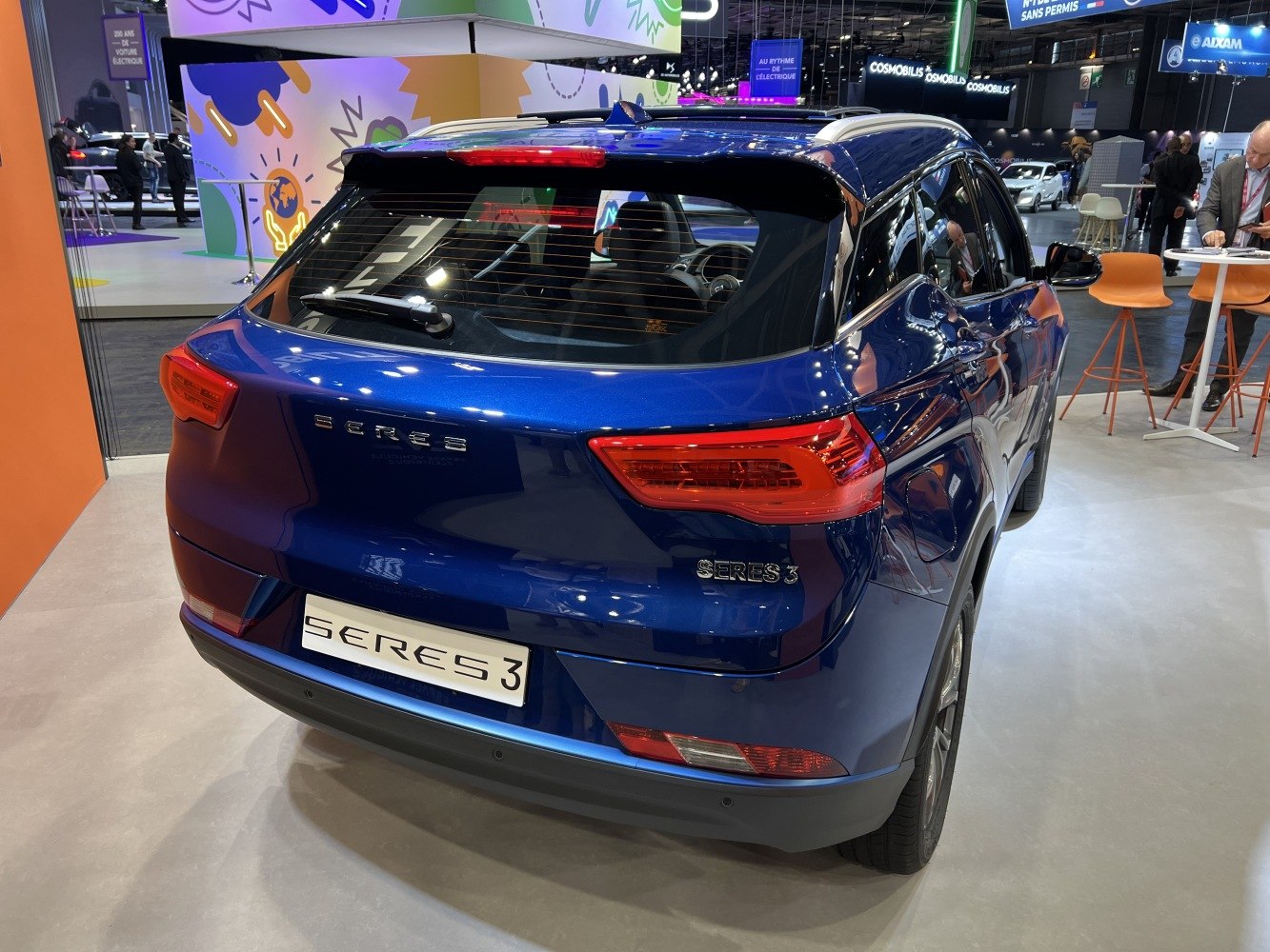 Rear view of compact SUV with LED tail lights and rear window wiper