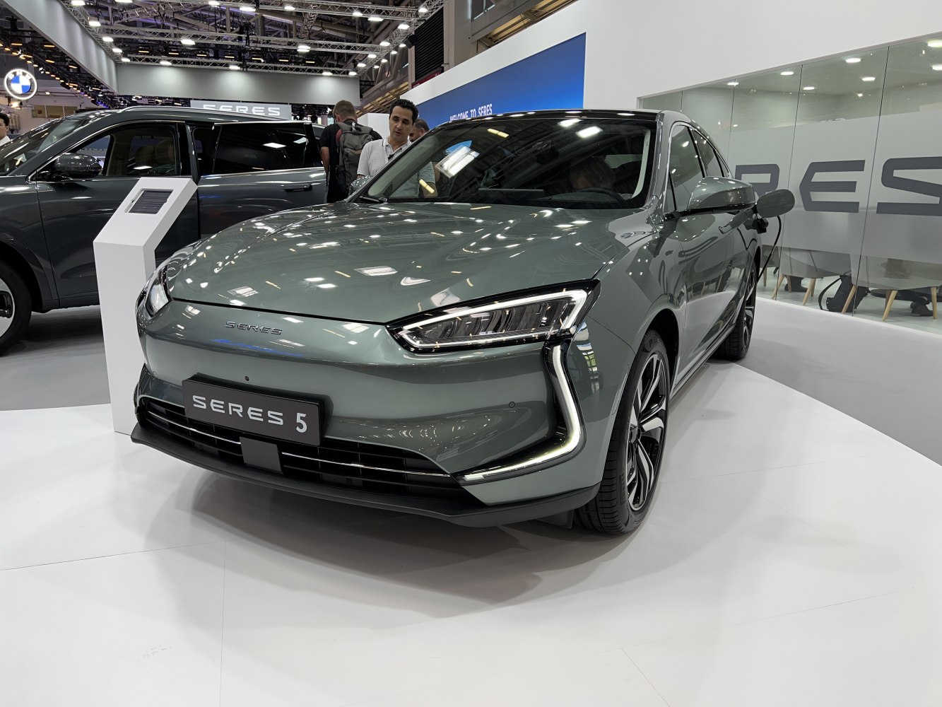 Front view with LED headlights and distinctive light signature