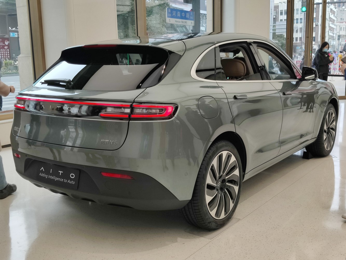 Rear and side view with LED taillights and aerodynamic shape