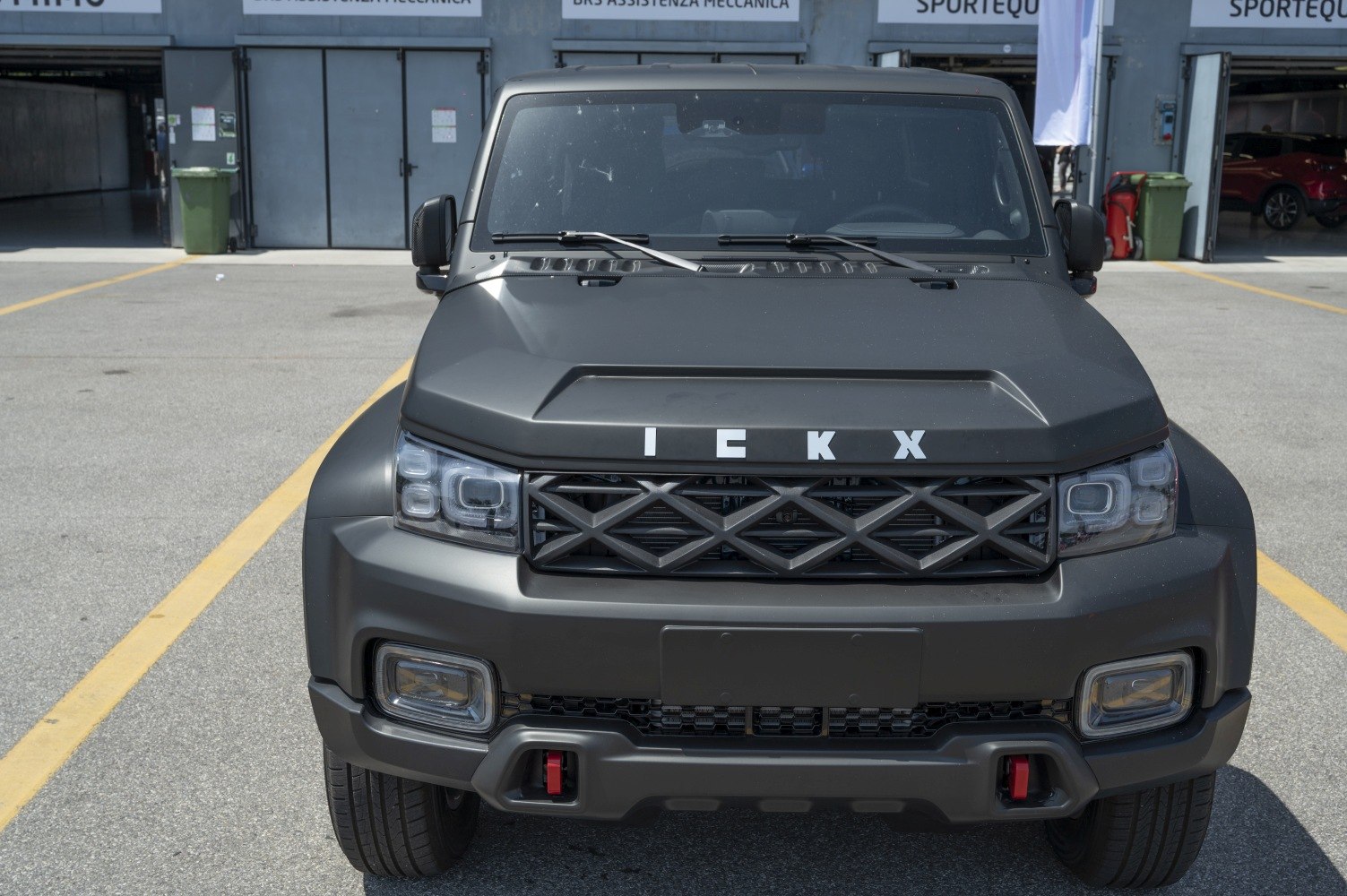 Front view with bold grille and modern LED headlights