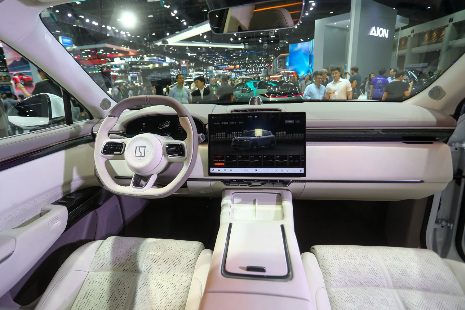 Large central touchscreen and modern multi-function steering wheel