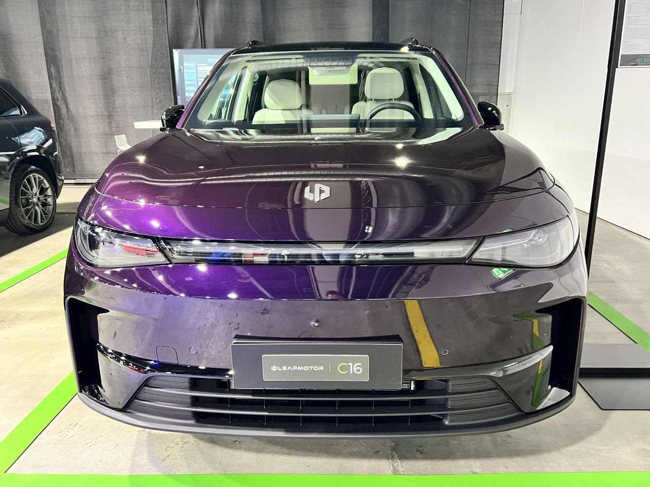 Front fascia with LED headlight bar and aerodynamic bumper