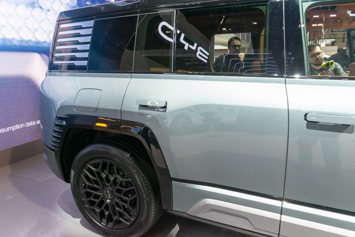 SUV side view with modern wheel design and bold rear quarter panel