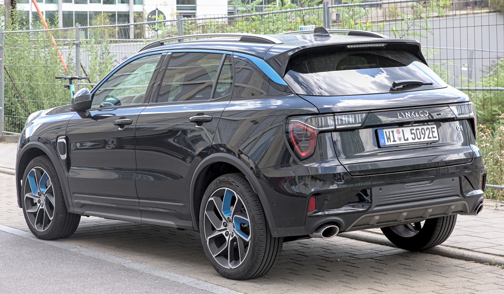 3/4 rear-left view