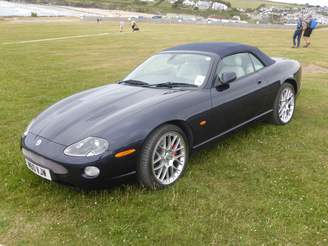 Convertible soft-top with silver alloy wheels