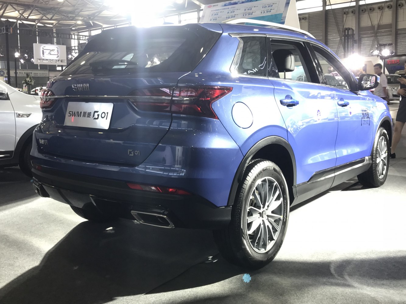 Rear and side view of an SUV with distinctive taillights and alloy wheels