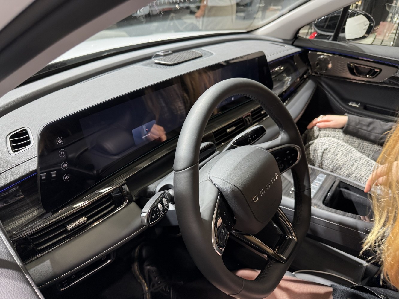 Digital instrument cluster and modern steering wheel design