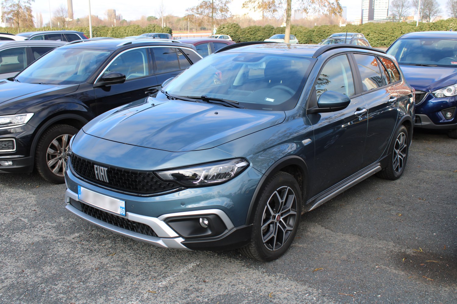 3/4 front-left view
