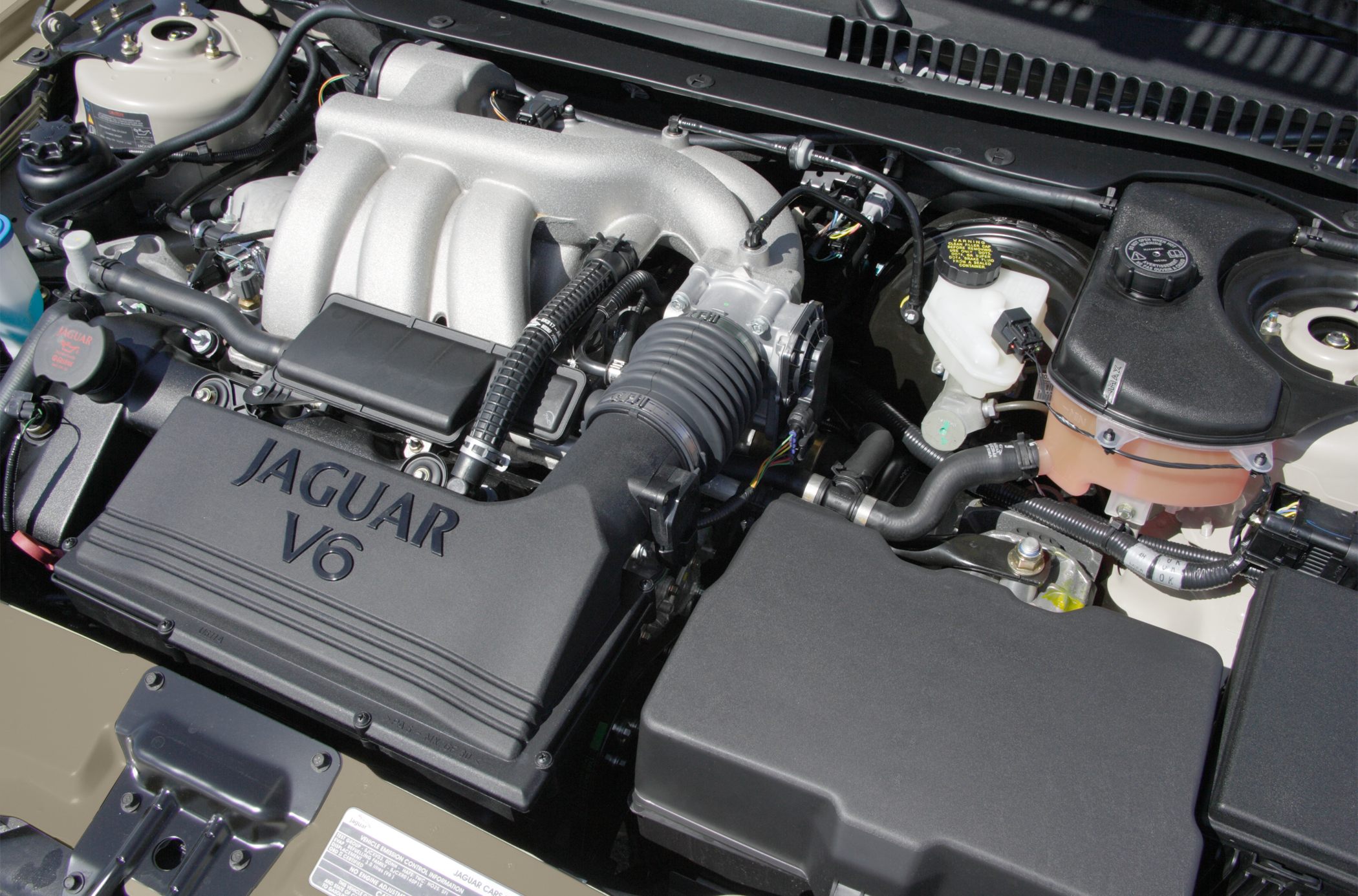 Jaguar V6 engine with intake manifold and engine cover
