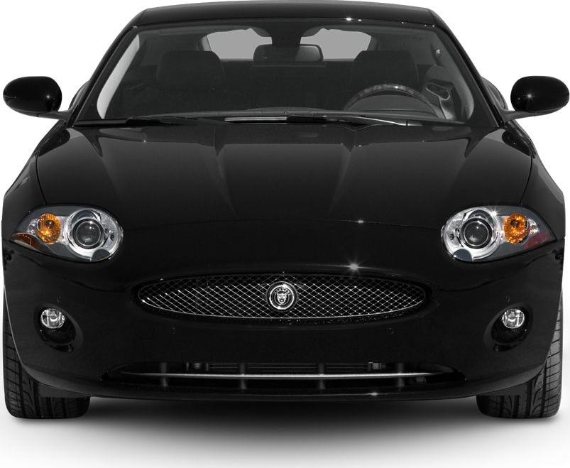 Front view with grille, headlights, aerodynamic hood