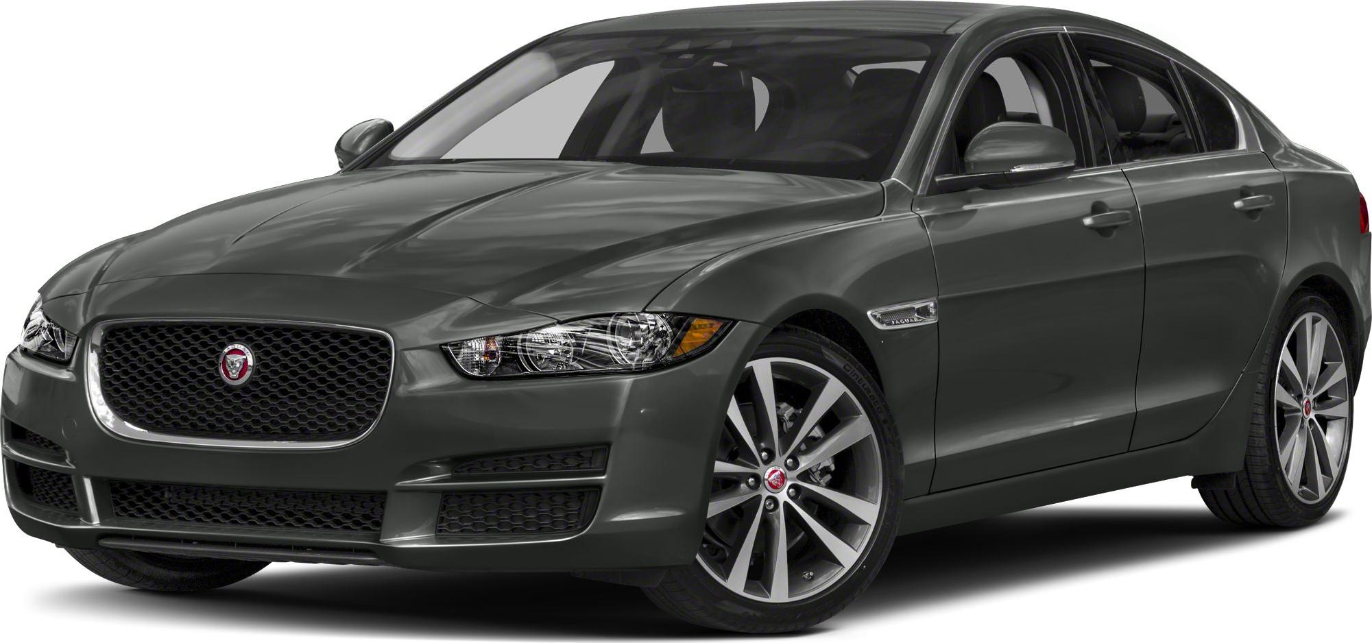 Front grille, alloy wheels, sedan body side view