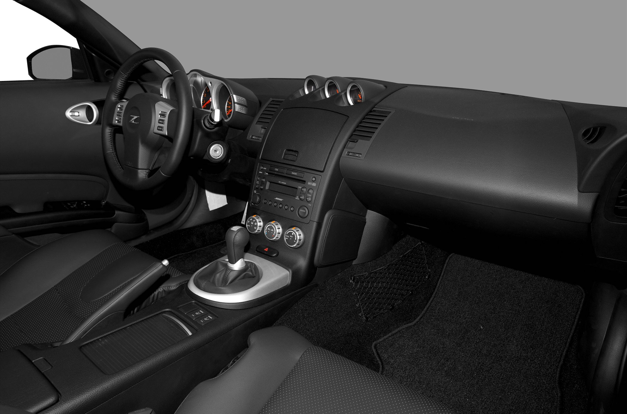 Instrument cluster and center console with gear shift