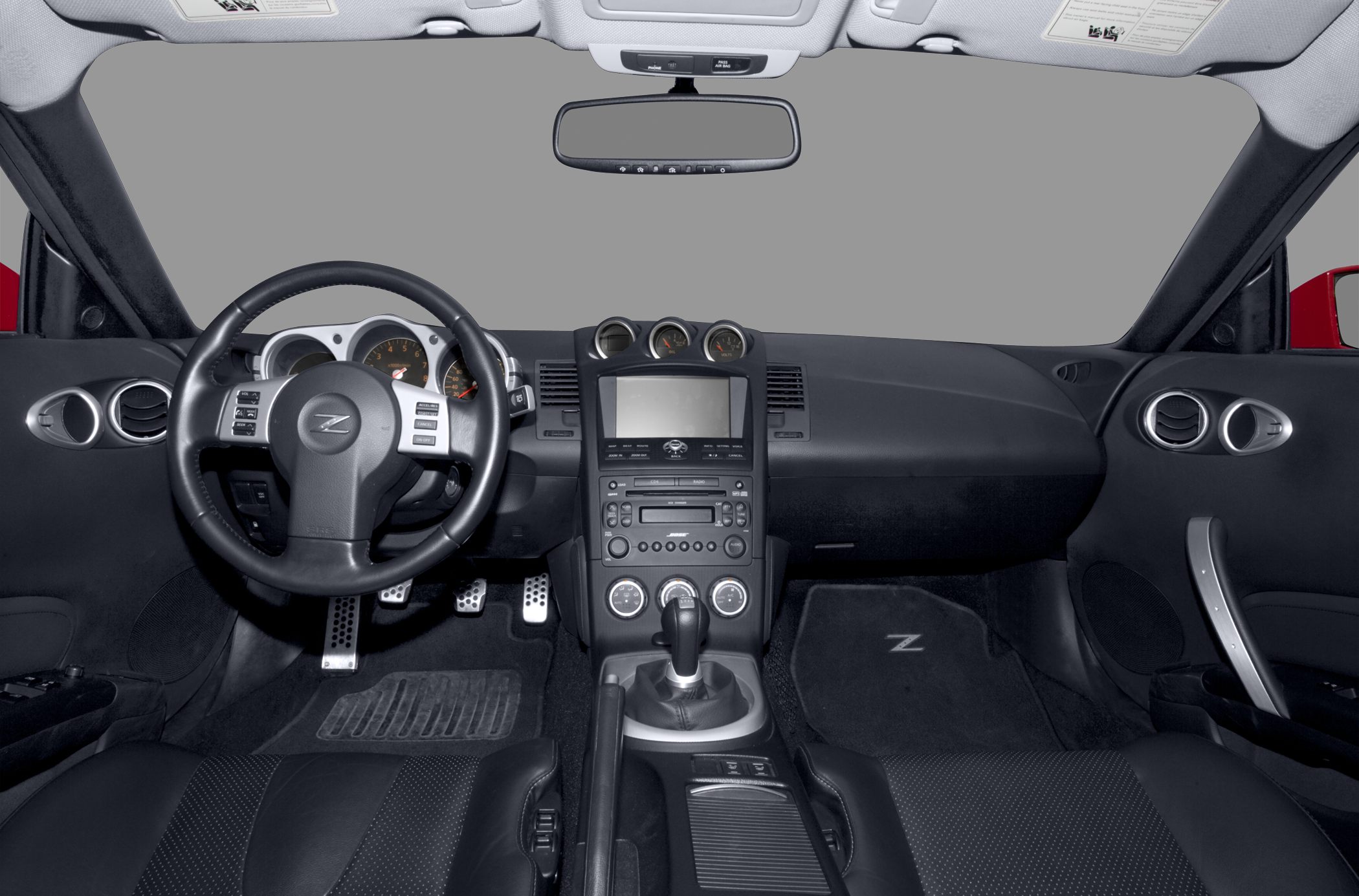 Steering wheel, dashboard, center console, instrumentation cluster