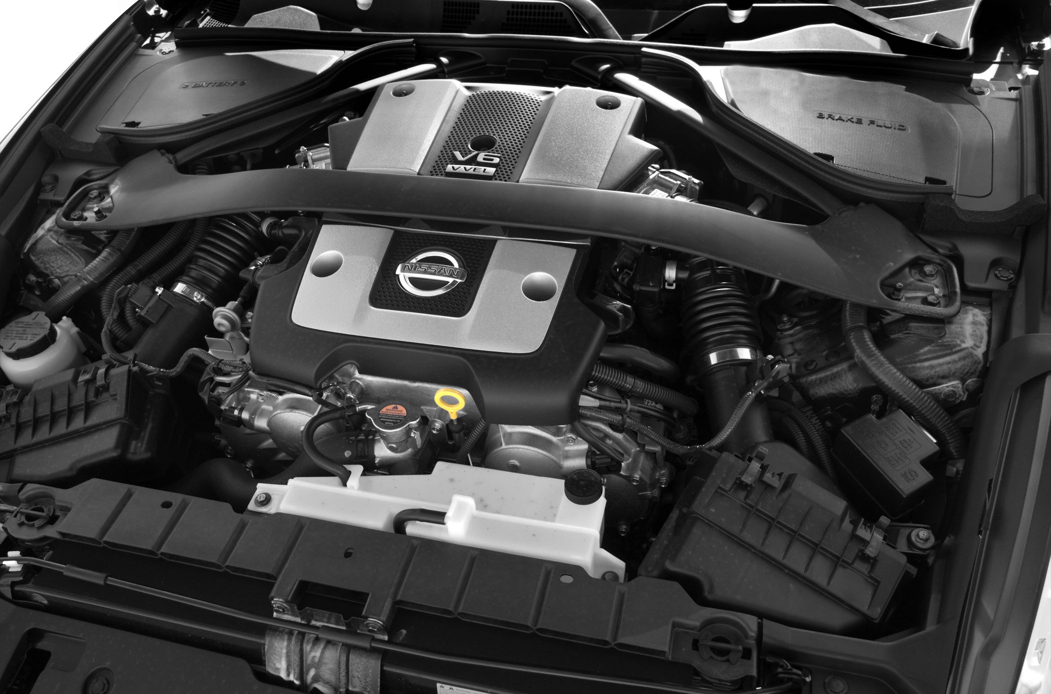 Close-up of V6 VVEL engine bay with structural brace