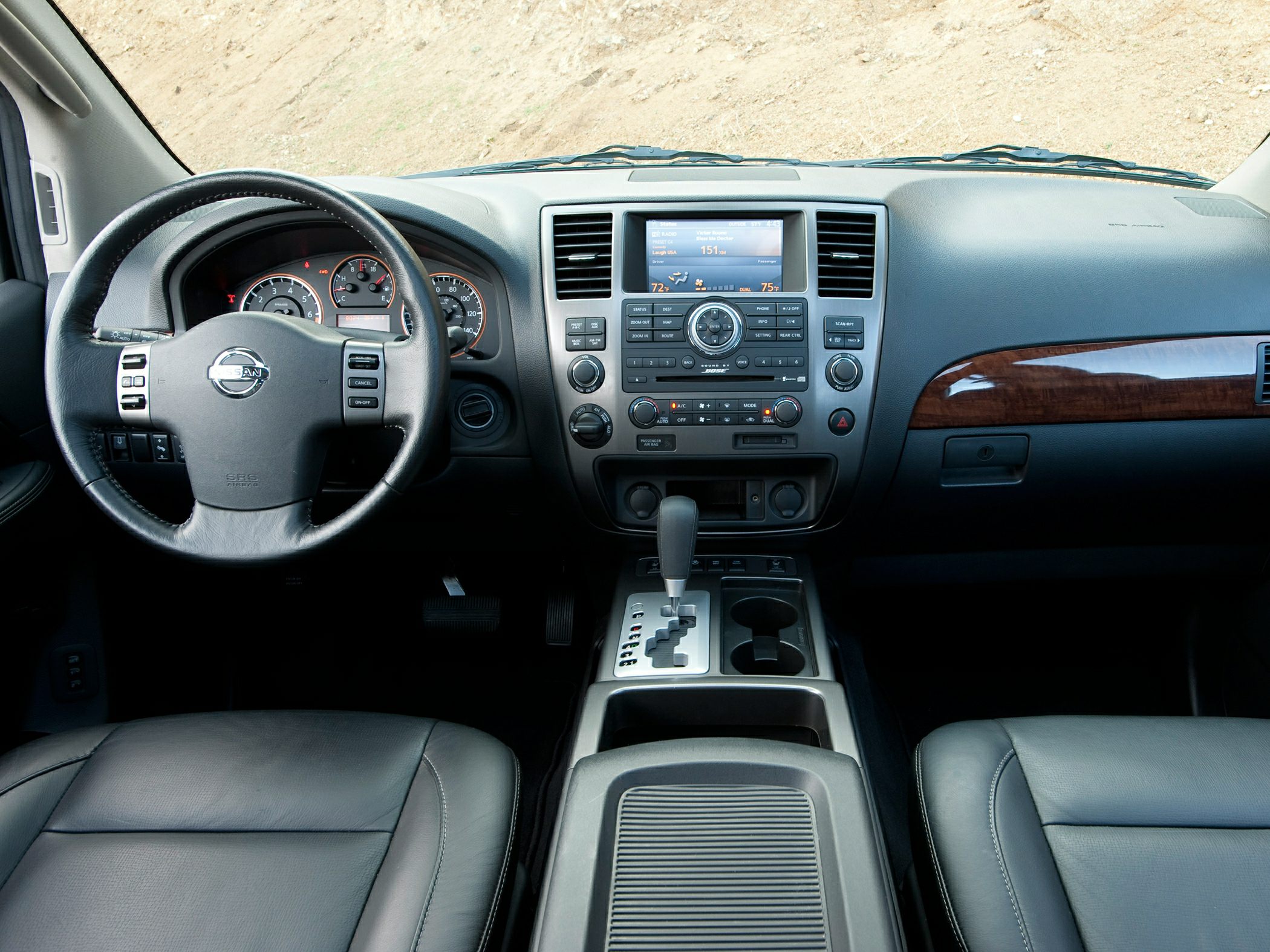 Dashboard and steering wheel with center console of a vehicle interior
