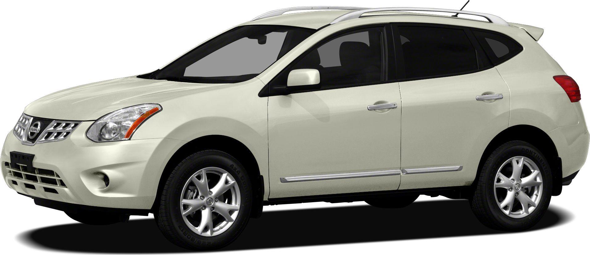 Front-side profile with alloy wheels and facelift design.