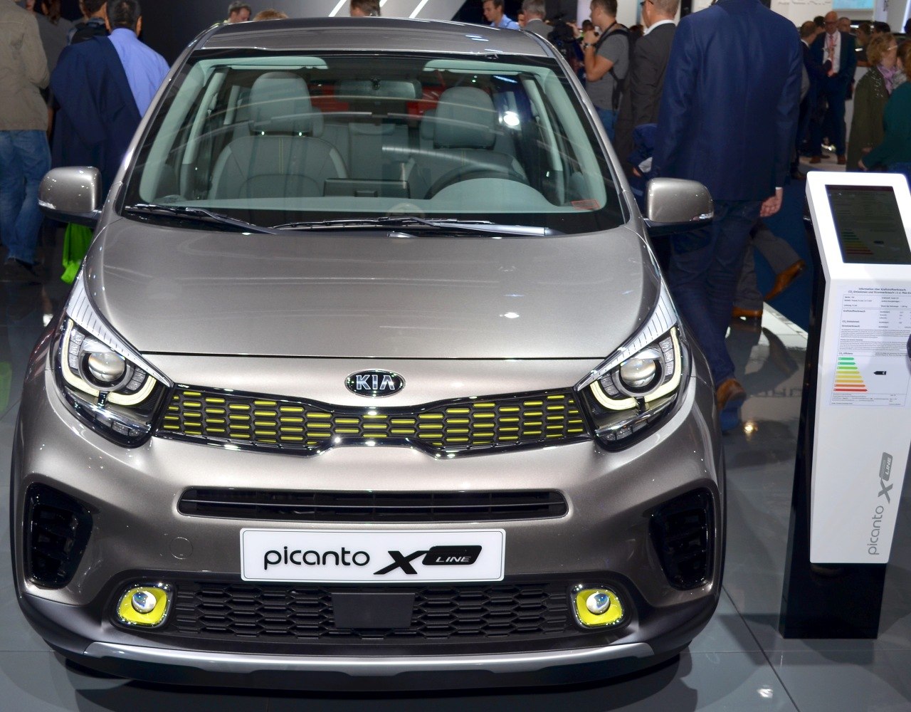Front grille with LED headlights and yellow fog lights