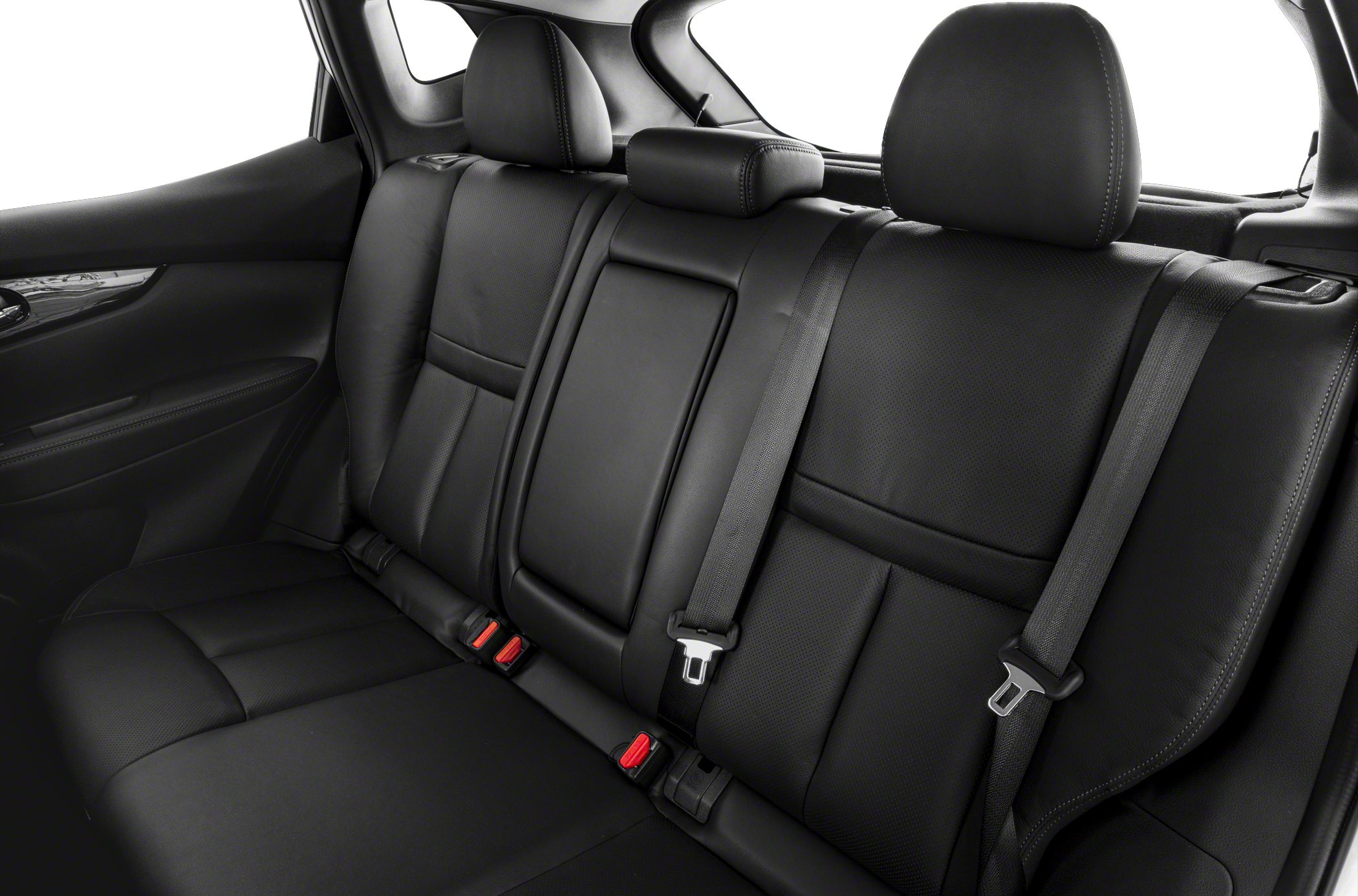 Black leather rear seats with headrests and seat belts