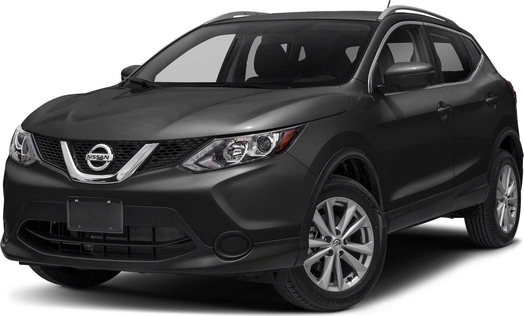 V-Motion grille and alloy wheels on compact SUV front side view