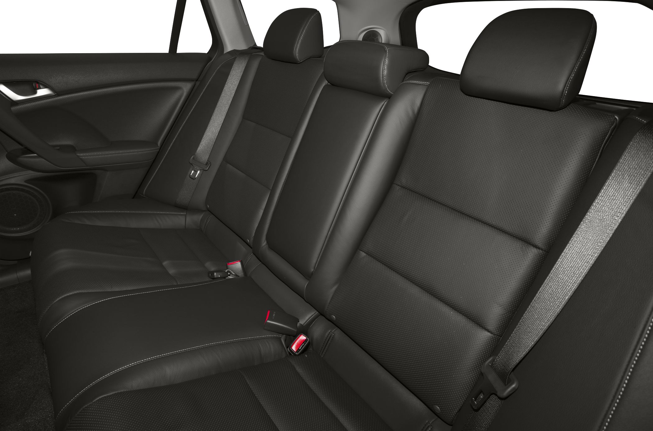 Black leather rear seats with headrests and seat belts