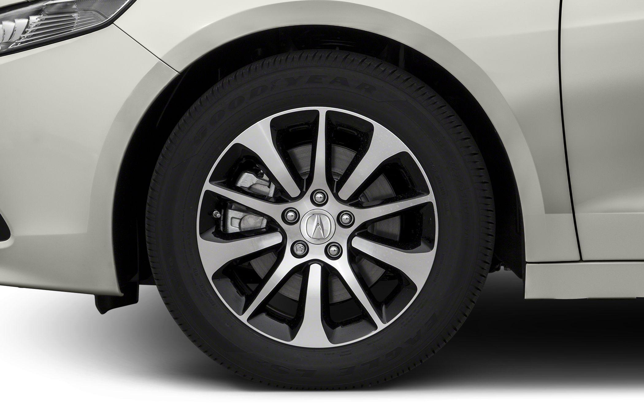 Alloy wheel with multi-spoke design and Goodyear tire sidewall