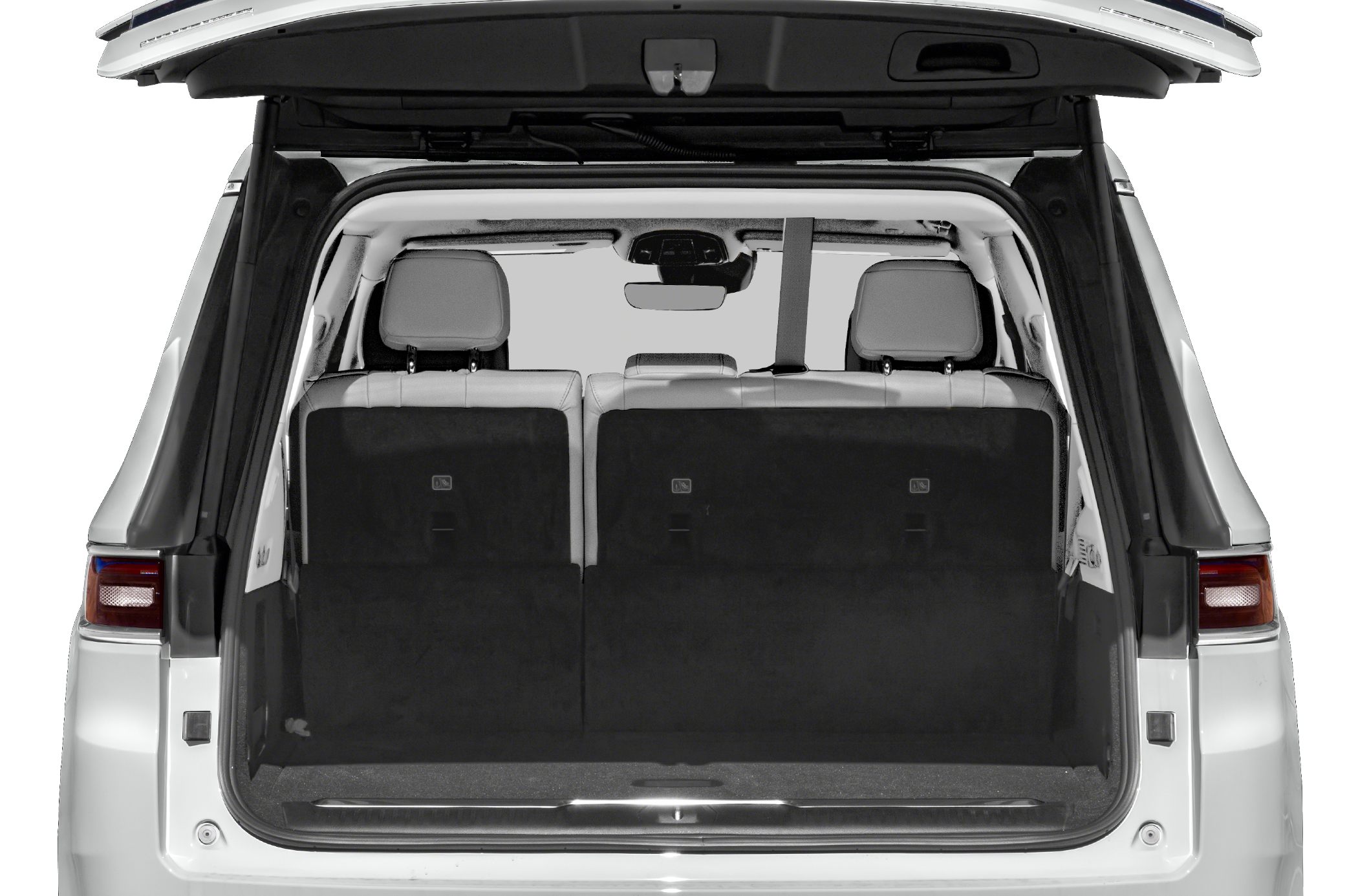 Spacious SUV trunk with foldable rear seatbacks for extended cargo space