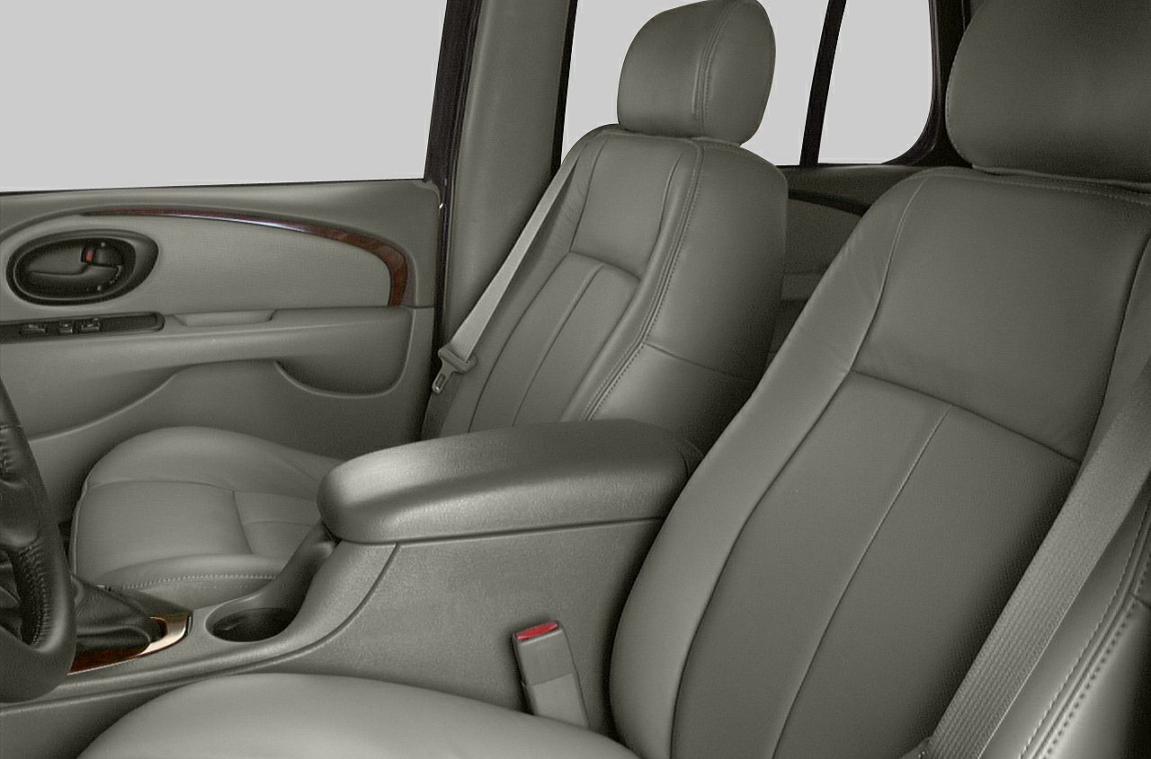 Leather front seats with door panel and armrest