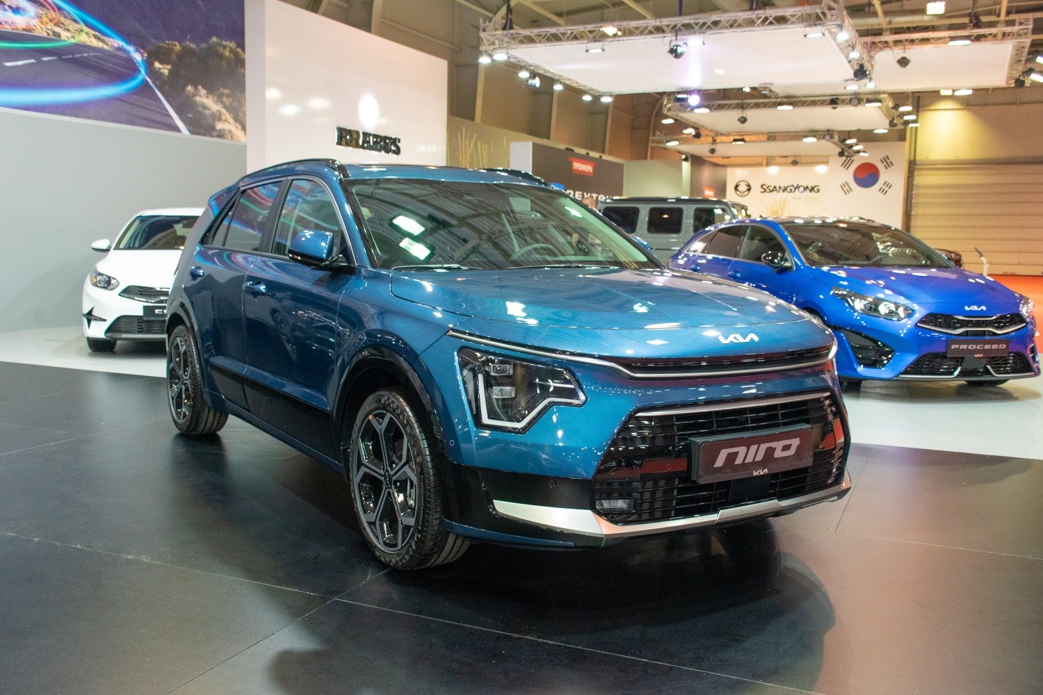 Hexagonal LED headlights and bold front grille on a modern SUV