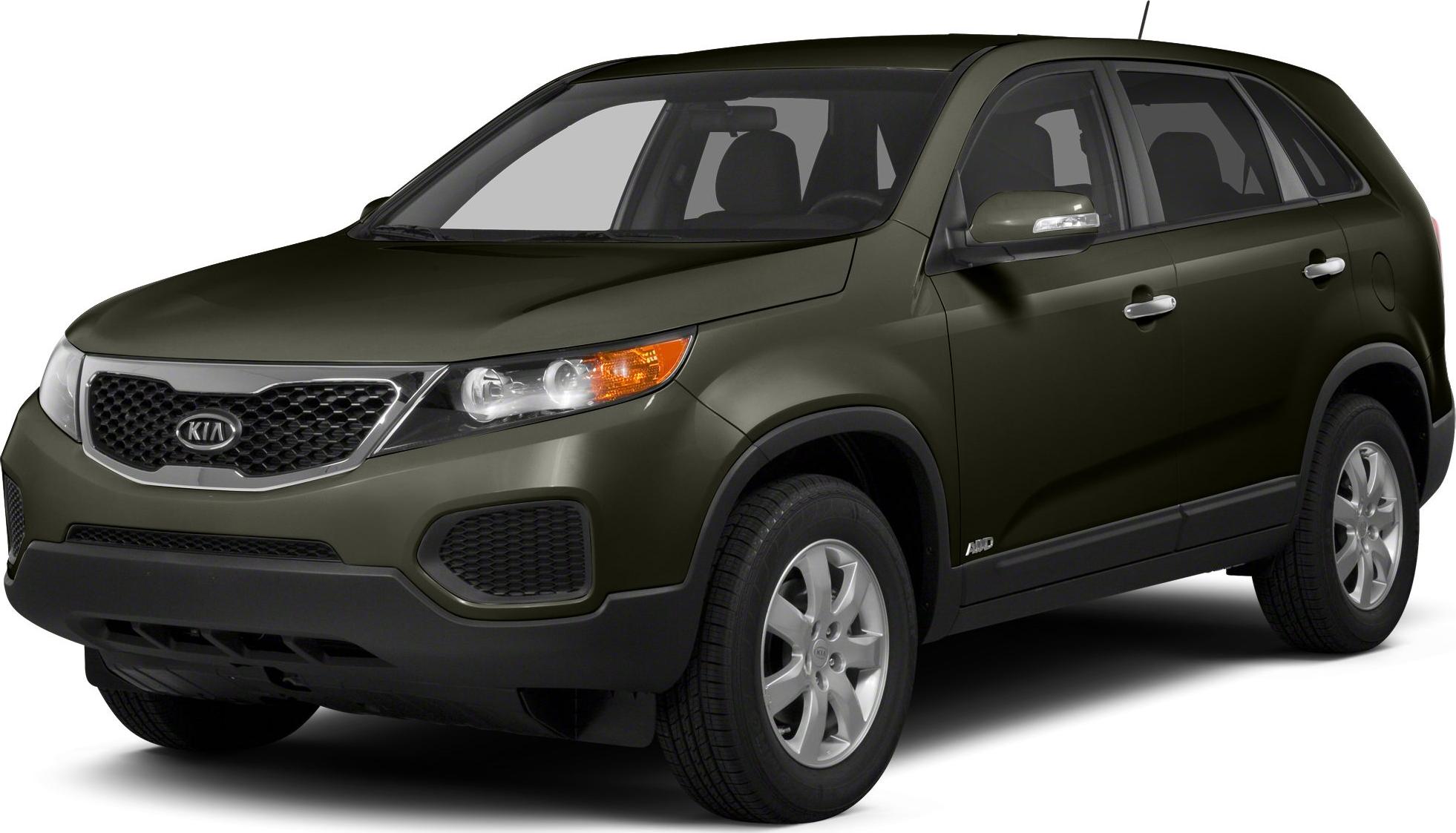 3/4 front-left view, Tuscan Olive