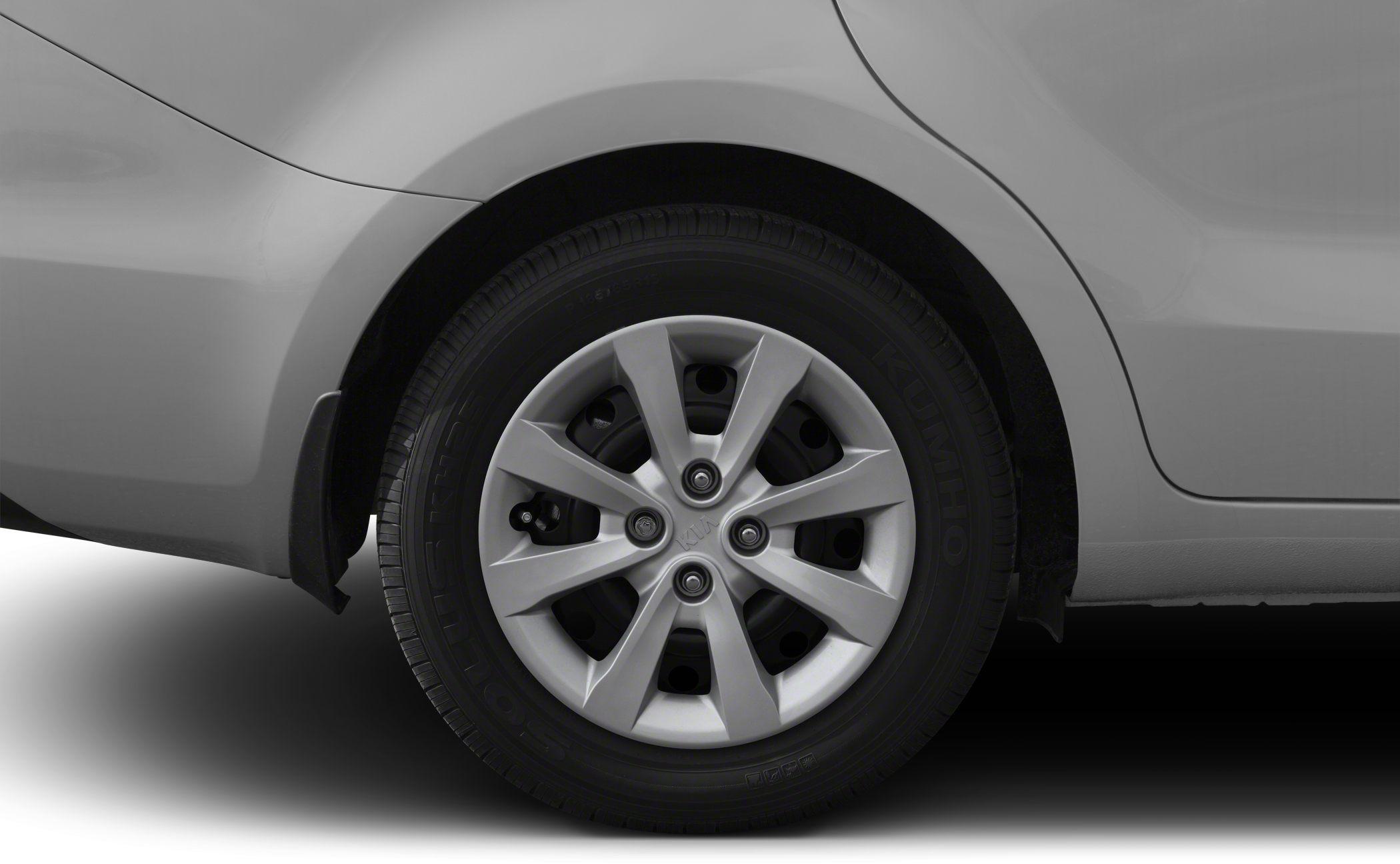 Rear wheel with alloy rim and tire tread