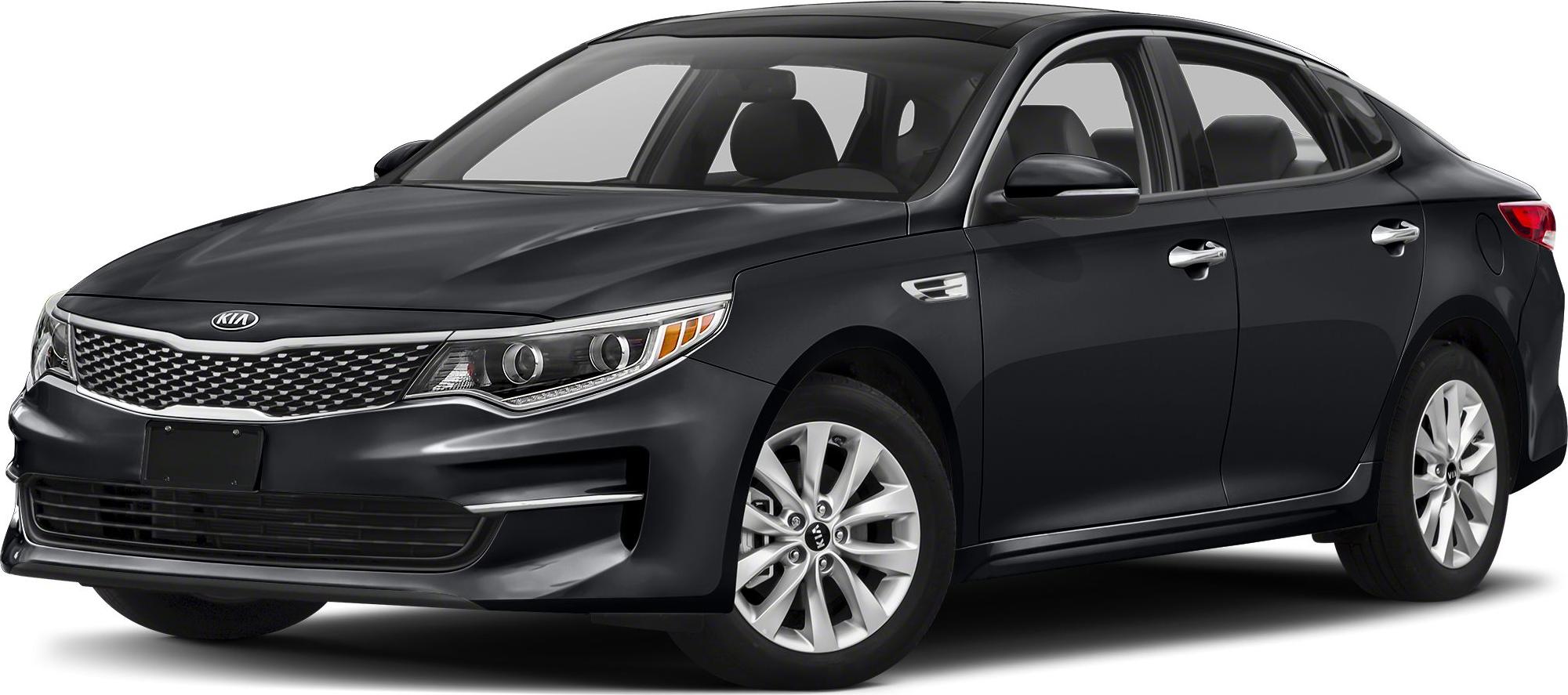 Front grille and dual projector headlights with alloy wheels