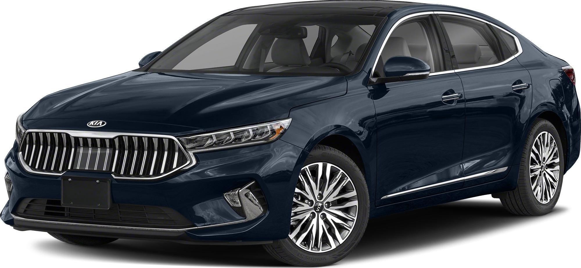 Front grille and alloy wheels of a modern sedan