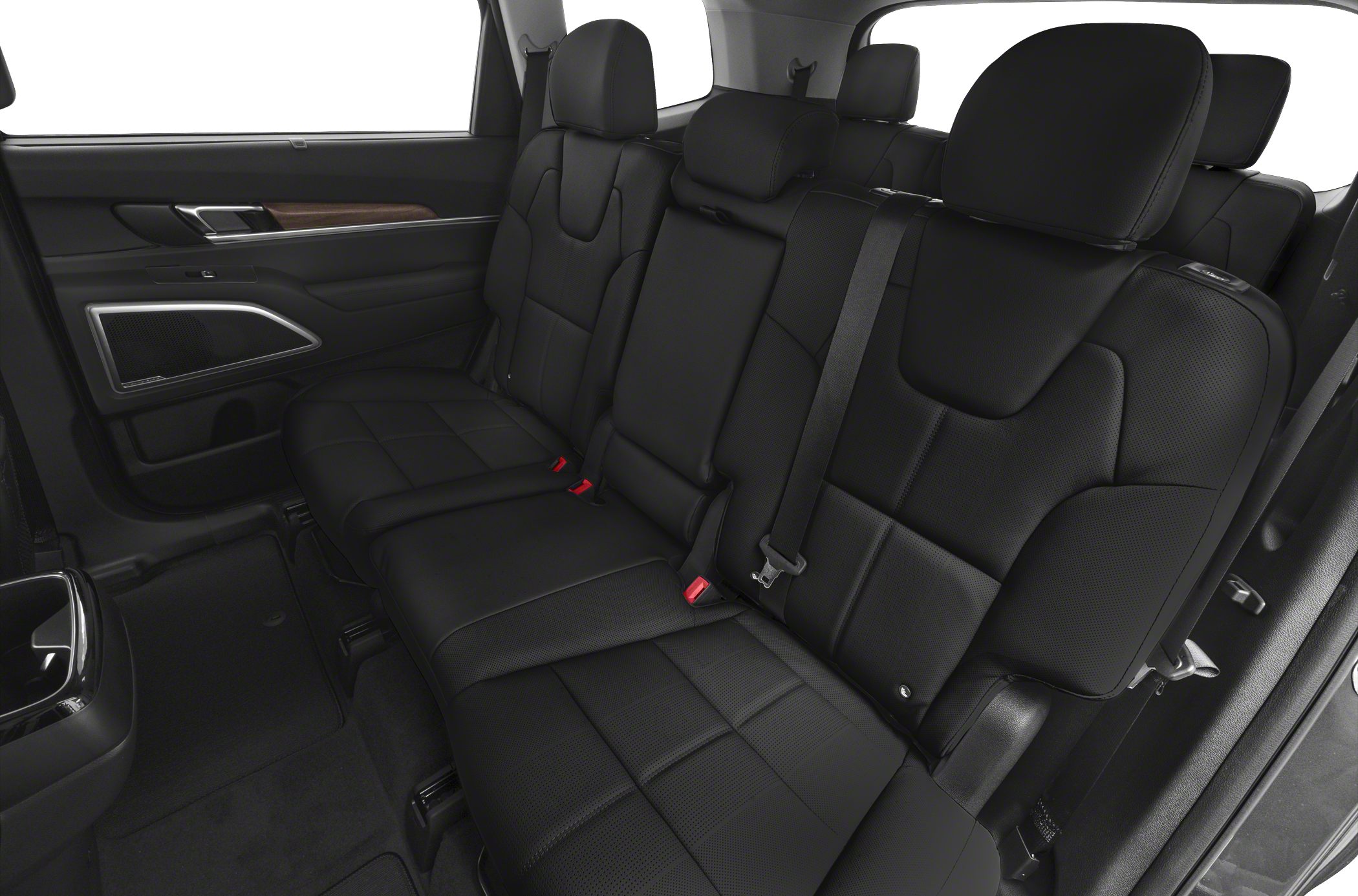 Black leather rear seats with spacious and comfortable design