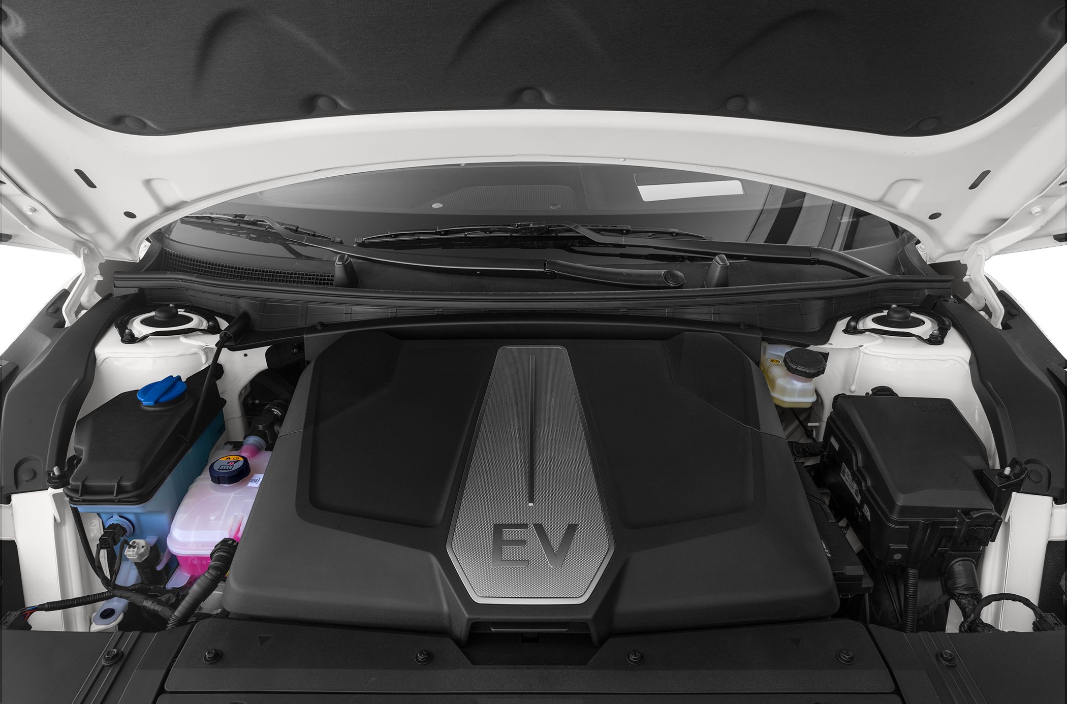Electric vehicle powertrain with EV marked engine cover