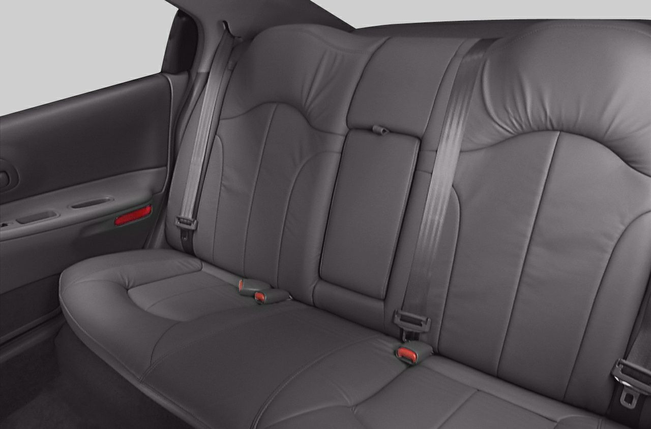 Rear leather seats with seat belts