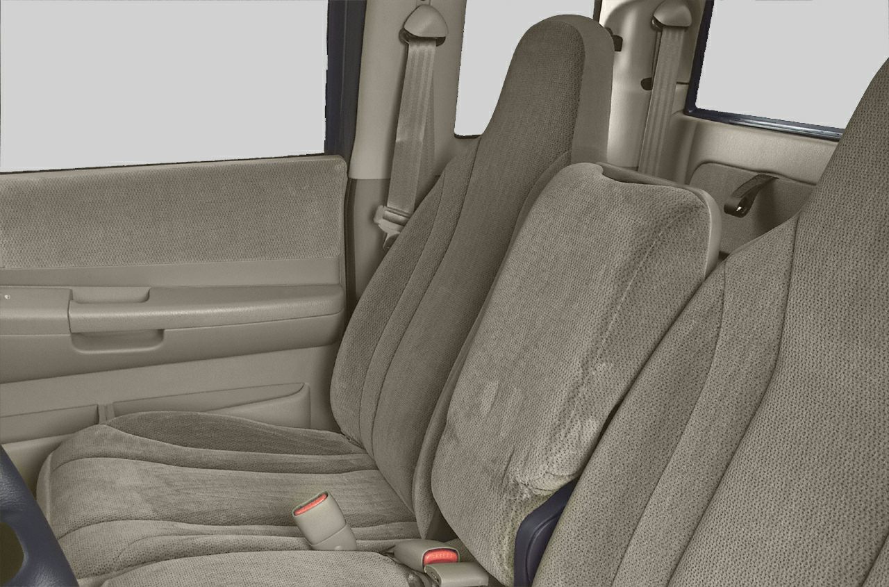 Fabric seats and door panel with seatbelt of vehicle interior